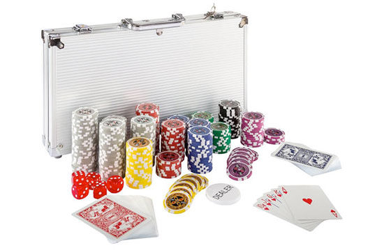 Poker Kartenspiel Koffer Chips